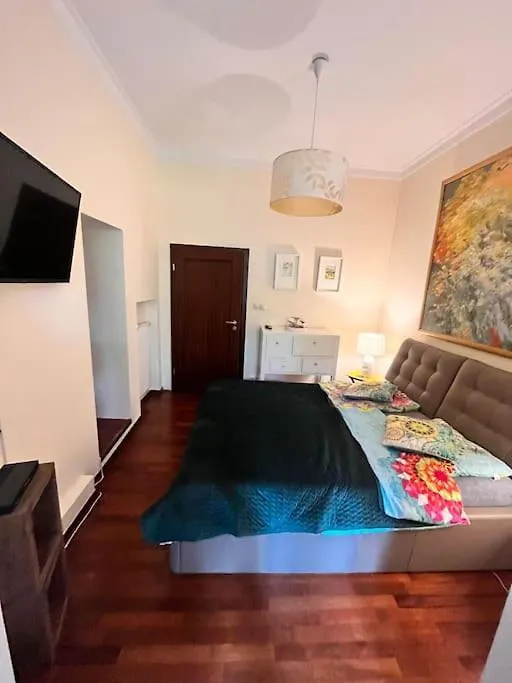 100 Metrowy Apartament Kolo Opery Lesnej Sopot 0*,  Poland